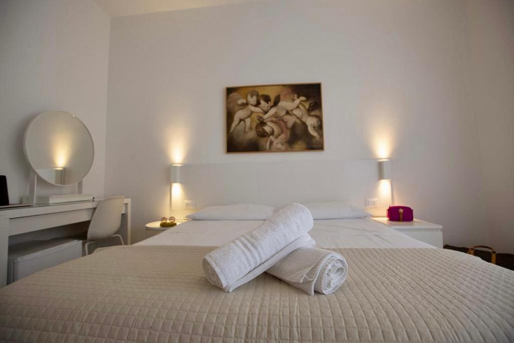Hotel Elite Cervia Esterno foto