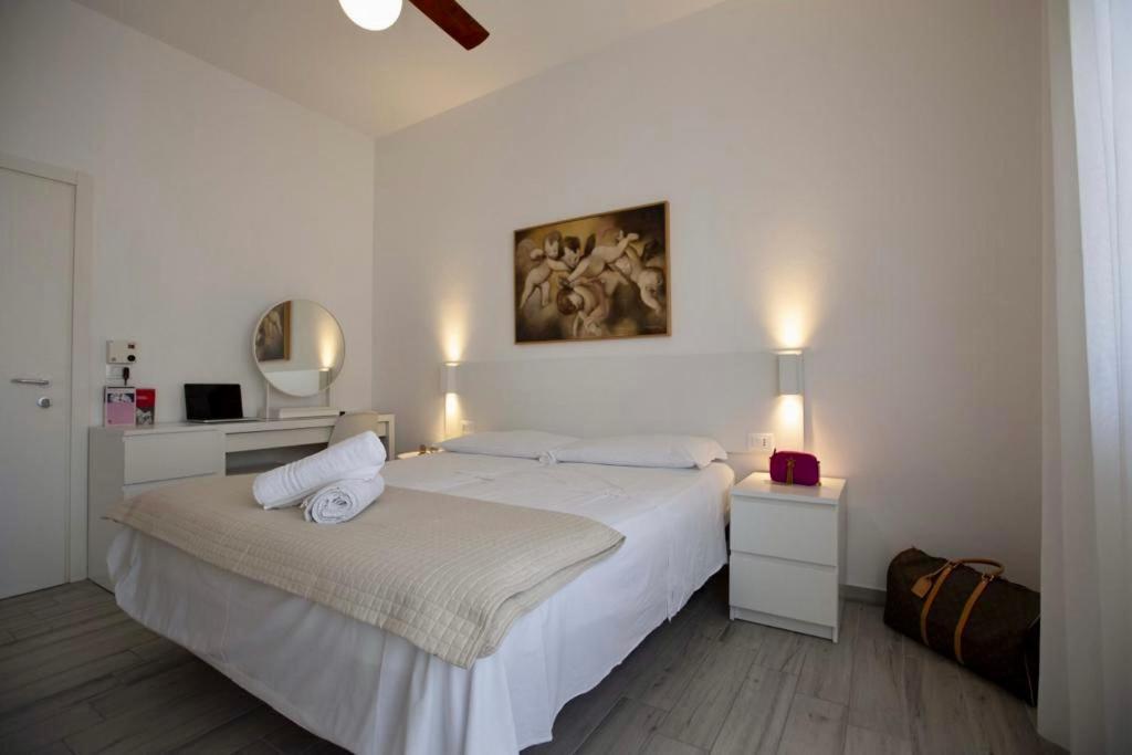 Hotel Elite Cervia Esterno foto