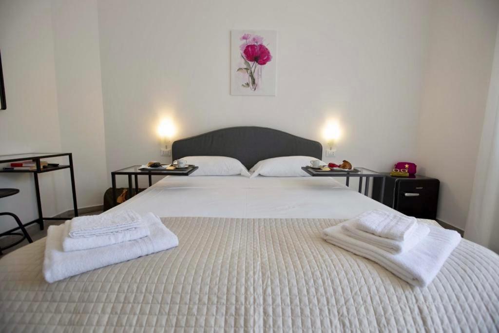 Hotel Elite Cervia Esterno foto