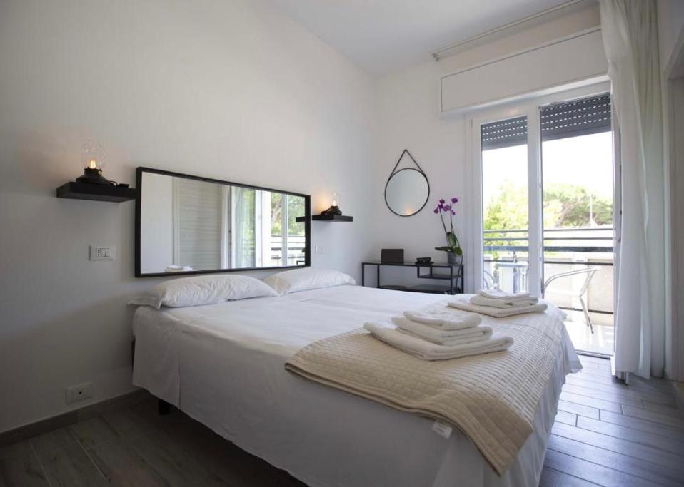 Hotel Elite Cervia Esterno foto