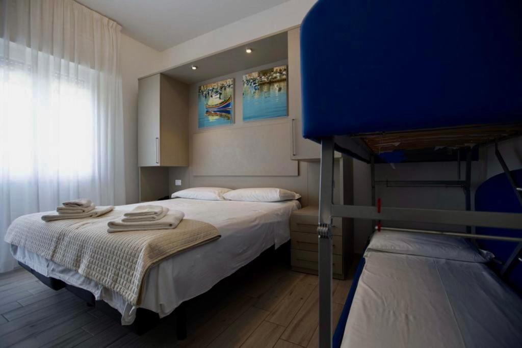 Hotel Elite Cervia Esterno foto